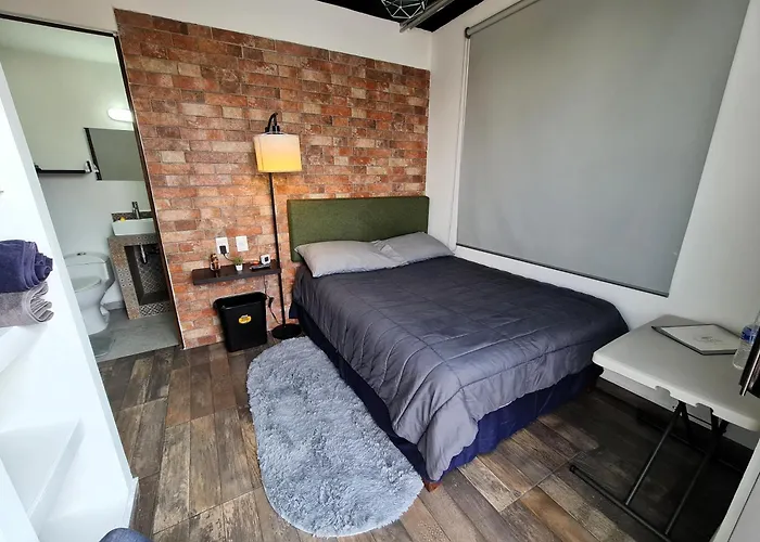 Apartment R02 At Itesm Cem Full Services, Shared-kitchen, Smart Tv, Parking, Balcony Mexico City