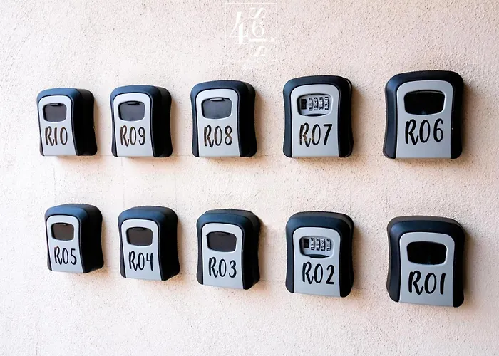 R02 At Itesm Cem Full Services, Shared-kitchen, Smart Tv, Parking, Balcony *